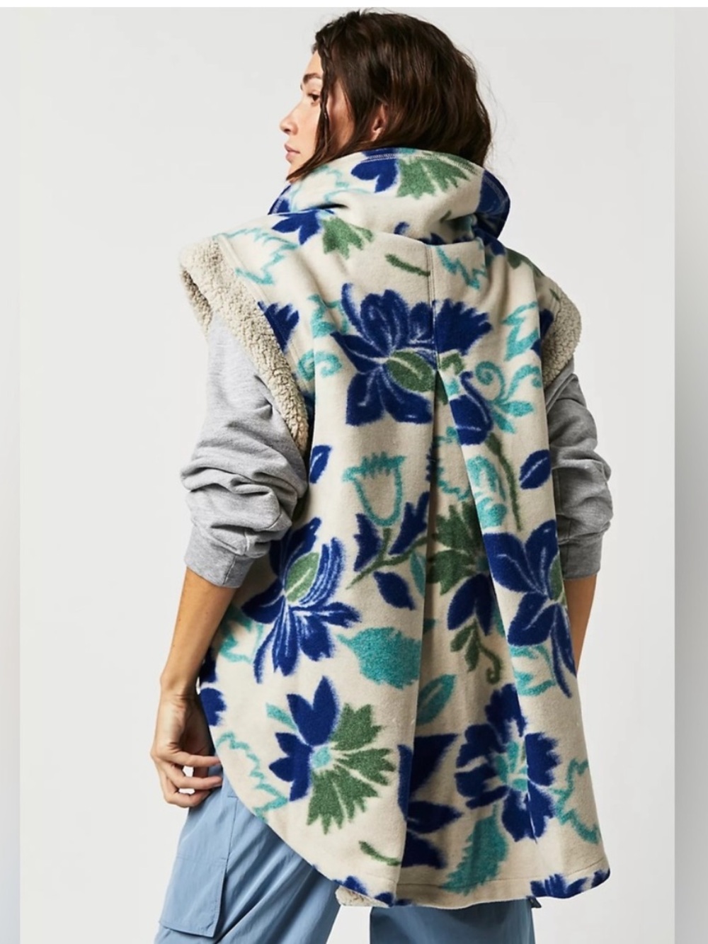 Free People Hello Sherpa Fleece Vest Floral Blue Green M $145 - Picture 3 of 6